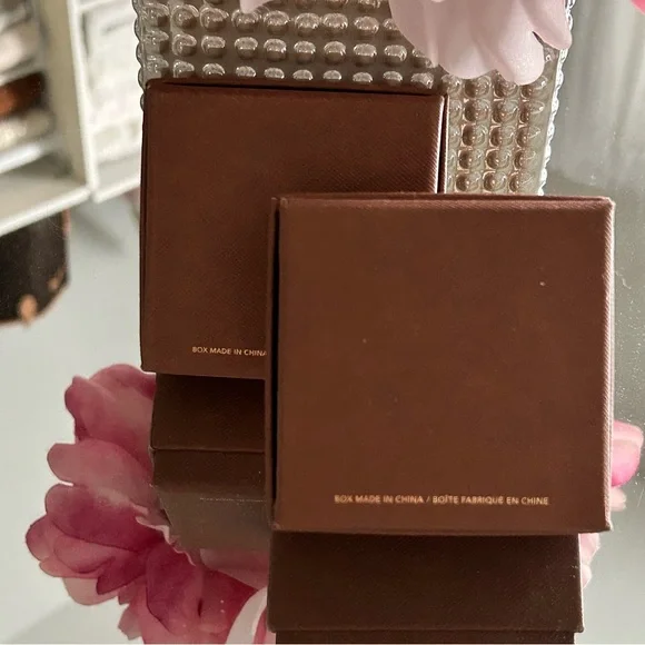 Coach Vintage C Gold Necklace and Earrings Set - Picture 7 of 9